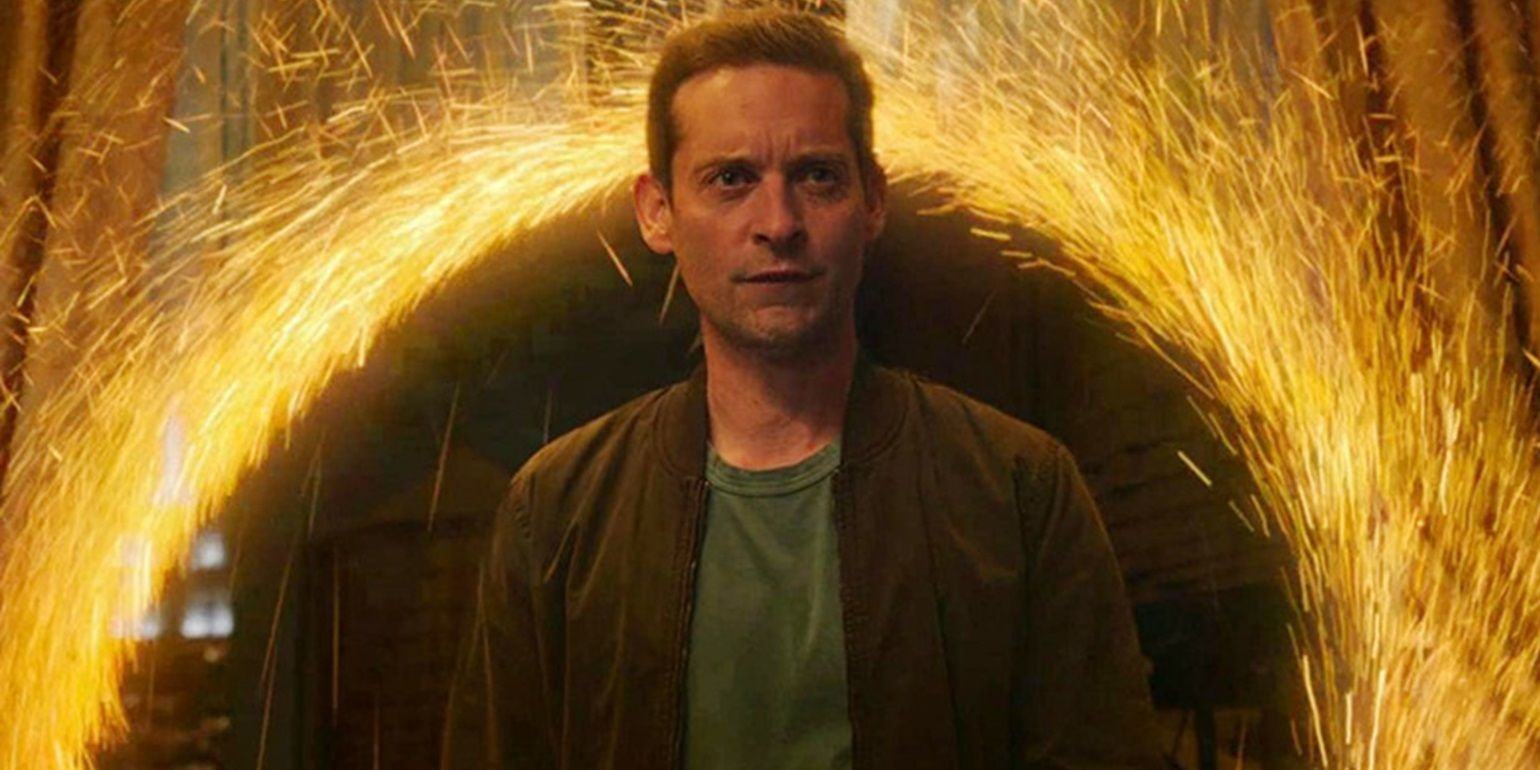 Tobey Maguire walks through the portal in Spider-Man No Way Home