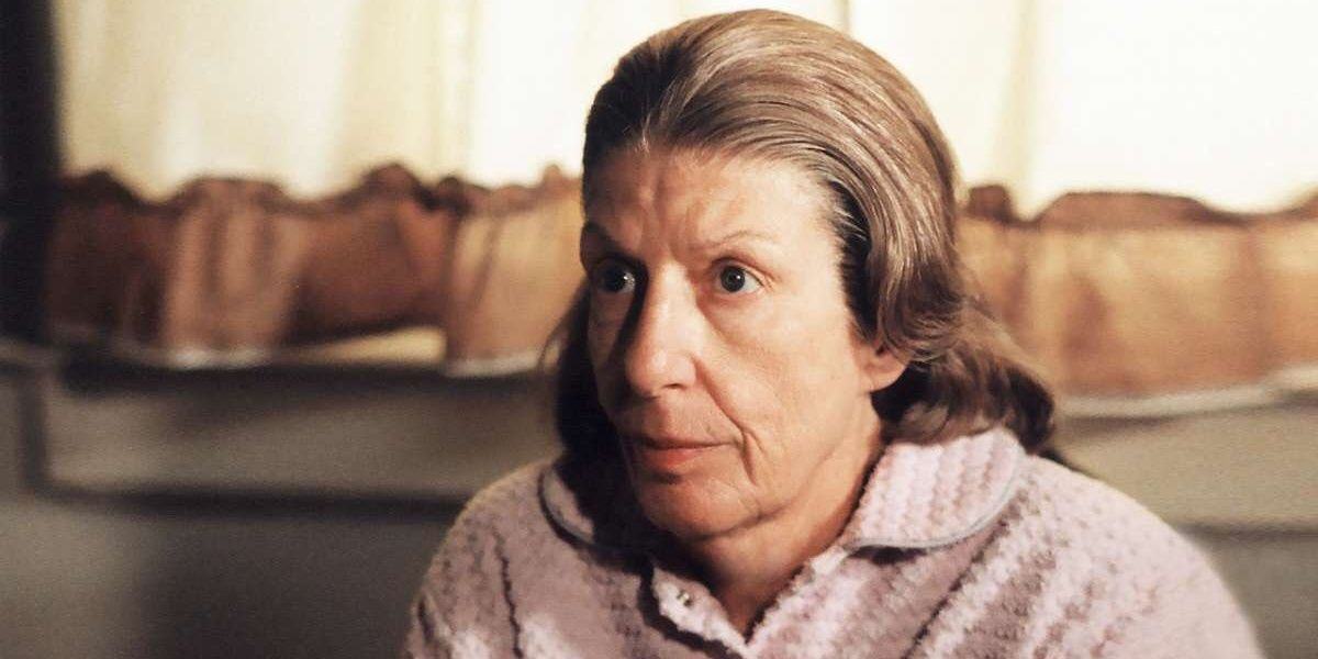 Livia Soprano wears pink in The Sopranos