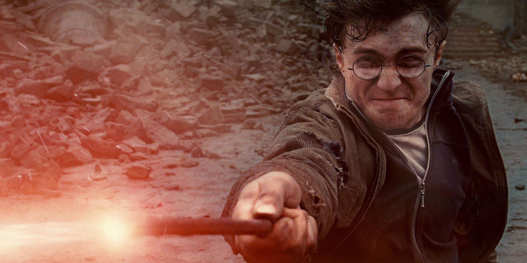 Harry Potter and the Deathly Hallows Part 2 Bleeding Harry Using Spells