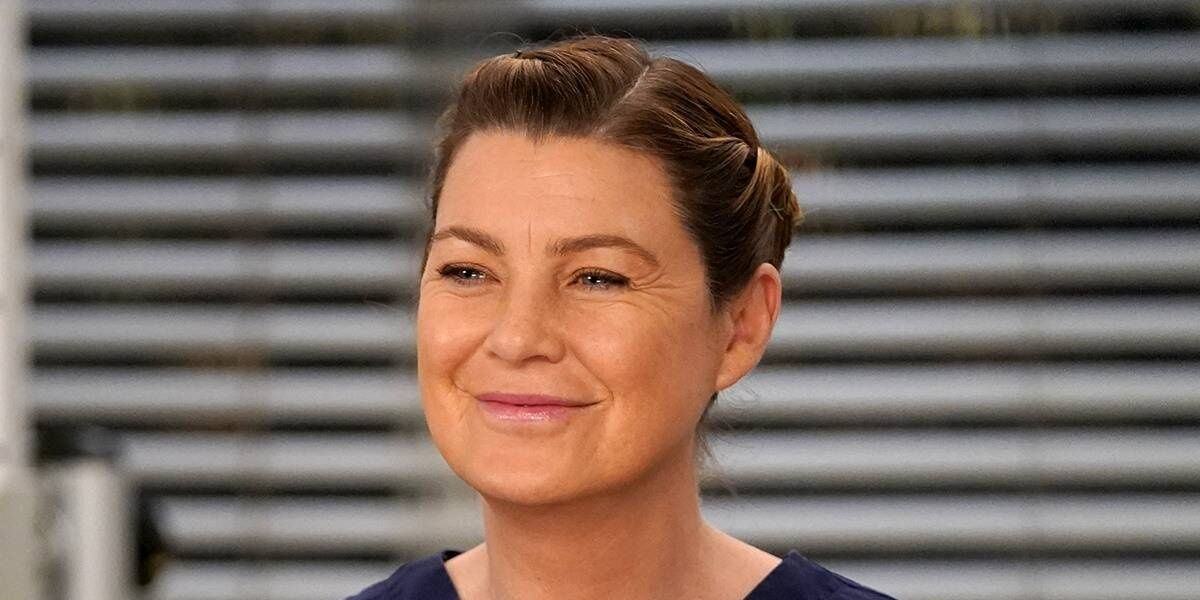 Meredith Grey smiling in Grey's Anatomy