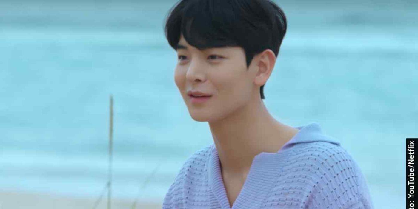 Choi Jong Woo of the beach
