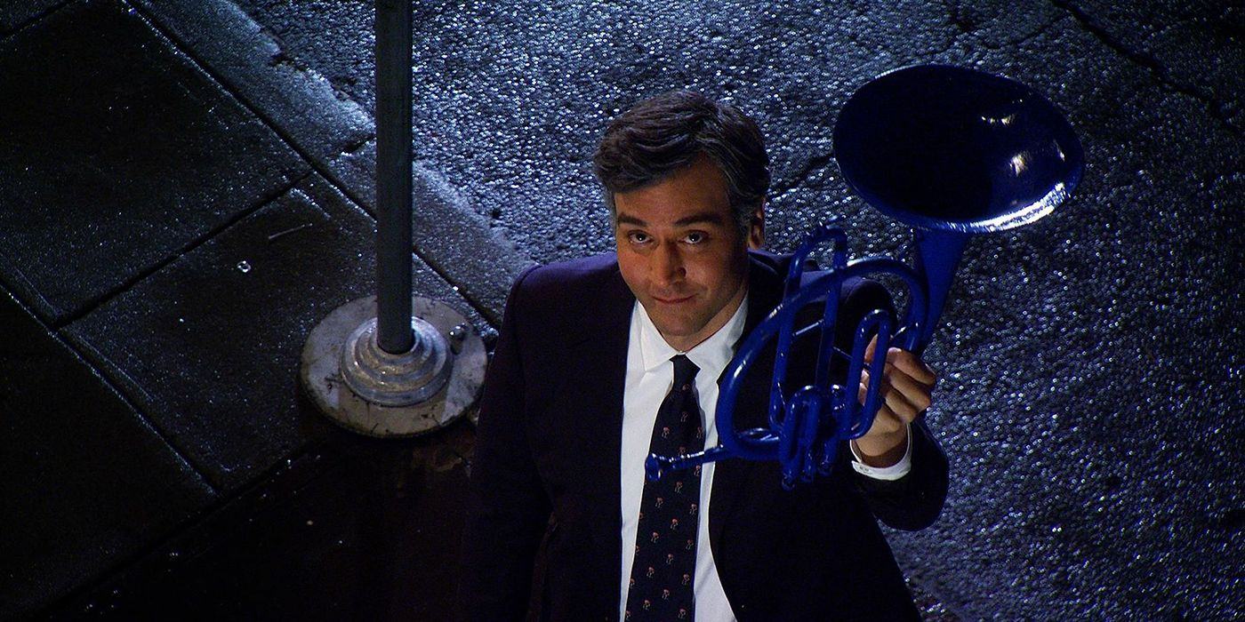 Ted gives Robin the green horn, and the two reunite in the final episode of How I Met Your Mother
