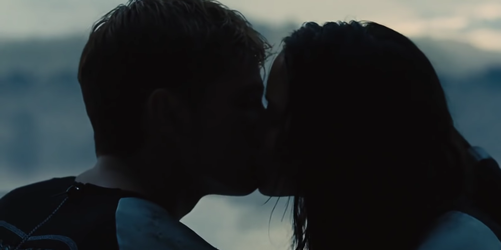 Catching Fire - Katniss and Peeta's Kiss