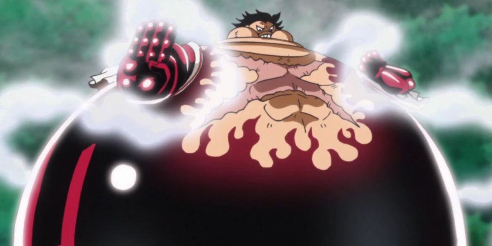 Luffy inflates in tank man form in One Piece