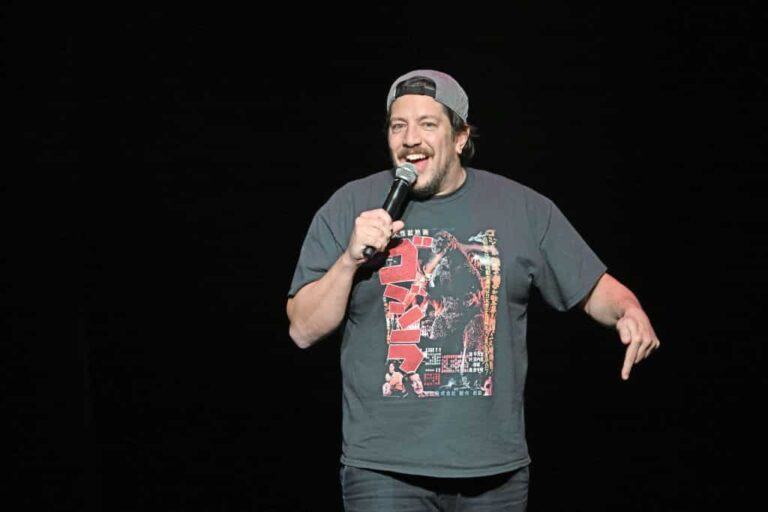 Does Sal Vulcano have a wife?  A look at their relationships.