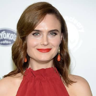 Emily Deschanel – Updated May 2023