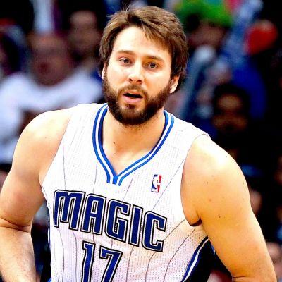 Josh McRoberts- Wiki, Age, Height, Net Worth, Girlfriend, Ethnicity