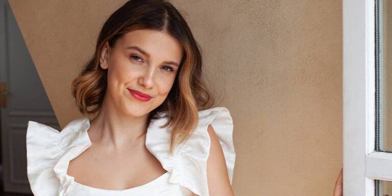 Millie Bobby Brown's parents have been criticized for neglecting her: here's what we know about them