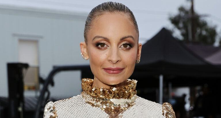 Nicole Richie’s 15-year-old daughter Harlow looks just like her in a rare new photo!