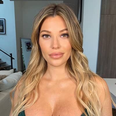 Samantha Hoopes – Updated May 2023