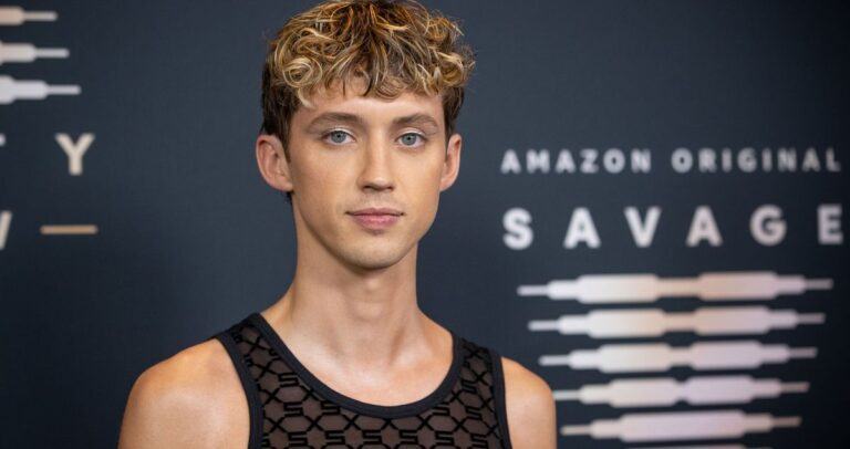 The truth about Troye Sivan’s sexuality and his boyfriend