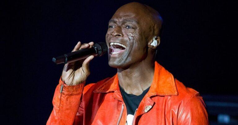 What happened to Seal's face?  Your detailed medical condition