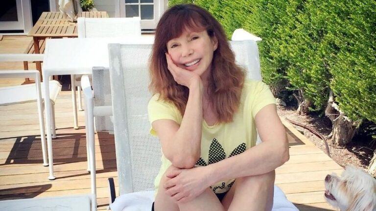 What is Victoria Principal doing now?  The Dallas Star runs an animal rescue and rehabilitation center outside of Los Angeles.