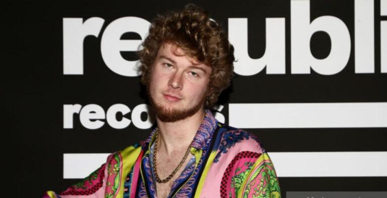 Yung Gravy's Parents: His Pioneering Dad and Fun-Loving Mom