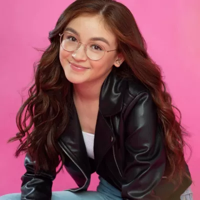 Anna Cathcart- Wiki, Bio, Age, Height, Net Worth, Boyfriend