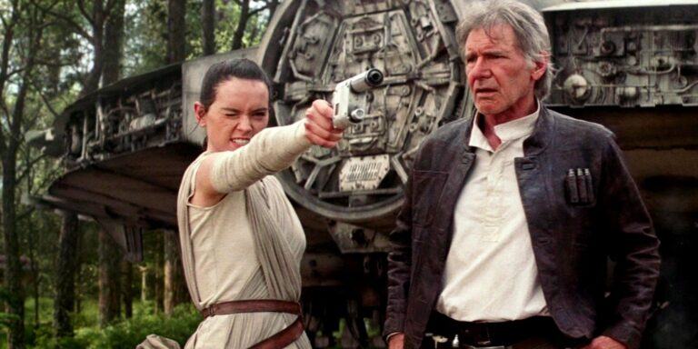 Star Wars The Force Awakens Daisy Ridley and Harrison Ford as Rey and Han Solo Arrival on Takodana