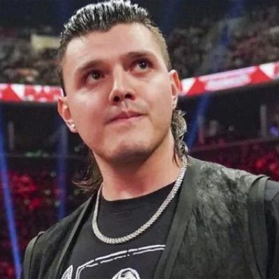 Dominik Mysterio- Wiki, Age, Height, Net Worth, Girlfriend, Ethnicity