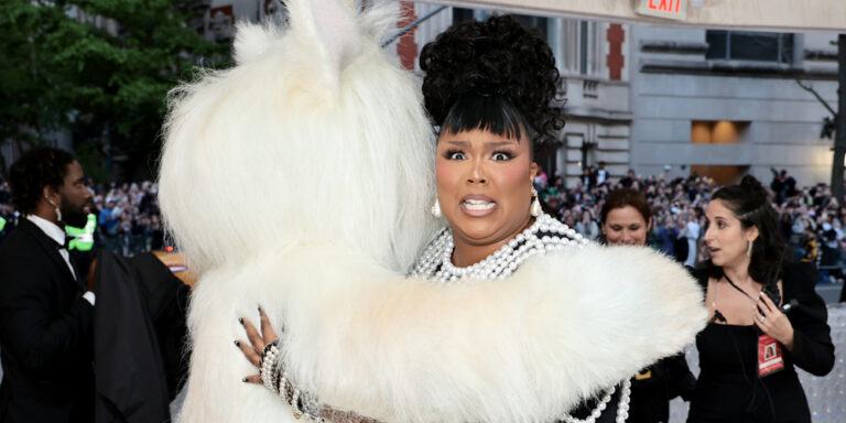 Lizzo had the most relatable reaction to meeting Jared Leto dressed as a cat at Met Gala 2023