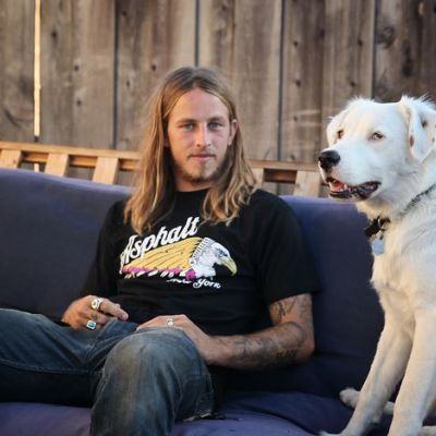 Riley Hawk- Wiki, Age, Height, Wife, Net Worth, Ethnicity