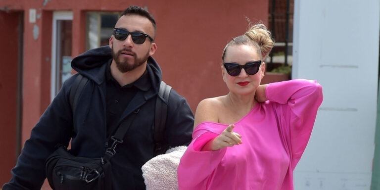 Sia takes in the sights in Italy after a surprise wedding!