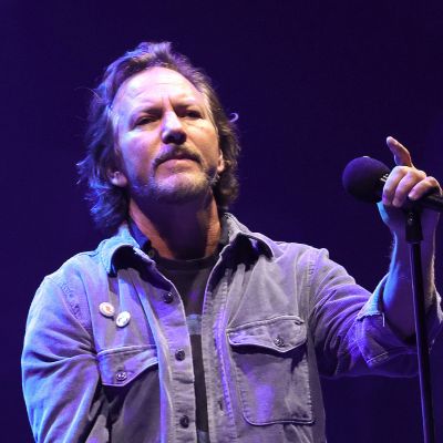 Eddie Vedder’s Throat Injury Led Pearl Jam To Cancel Their Vienna Show