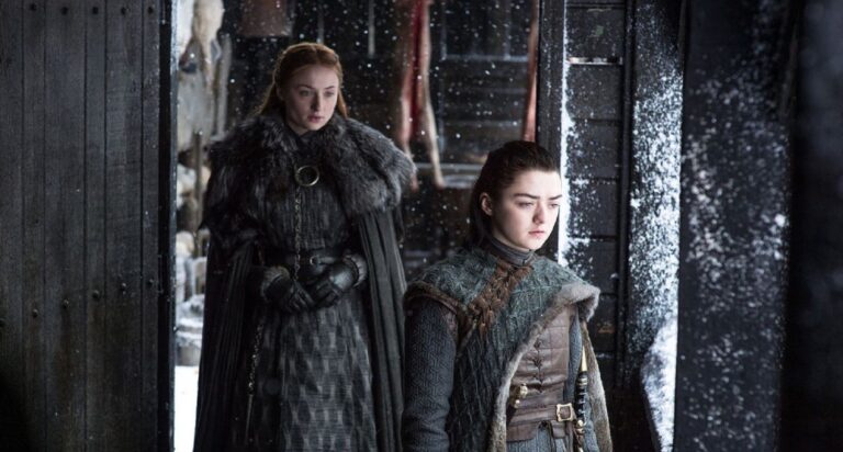 Game Of Thrones: 5 Times Arya Was The Superior Stark Sister (& 5 Times It Was Sansa)