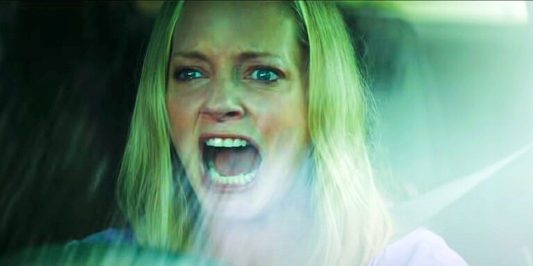 Sheriff Hicks screaming in her cruiser in Scream.