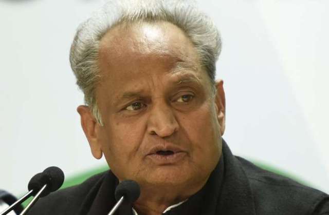 Ashok Gehlot Wiki, Age, Caste, Wife, Family, Biography And More - Vcmp ...