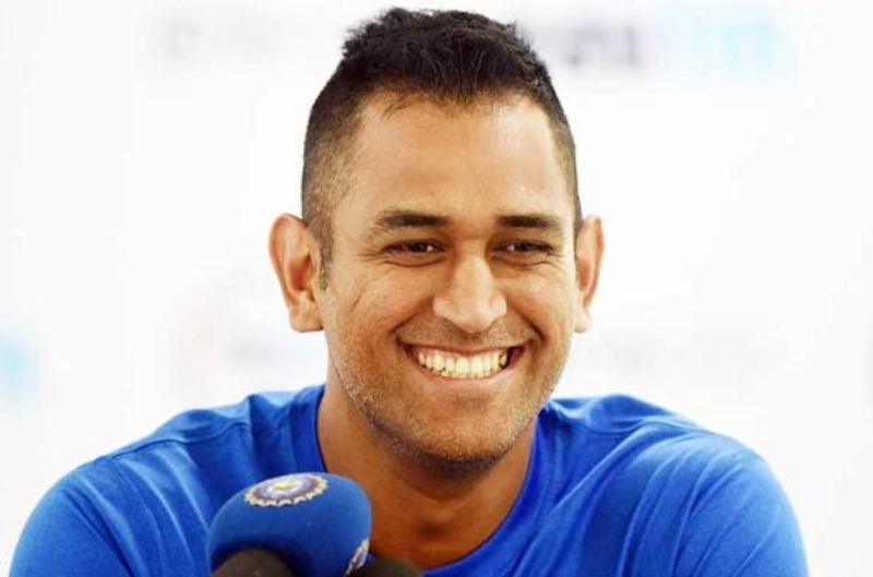 Mahendra Singh Dhoni Wiki, Age, Girlfriend, Wife, Children, Family ...