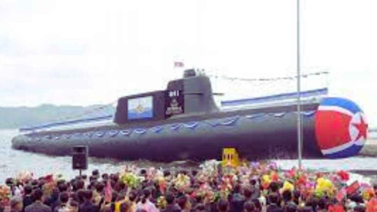 North Korea comes with a new nuclear submarine. What is the "Hero Kim Kun Ok"?