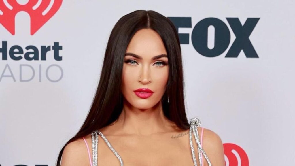 Megan Fox Reveals Miscarriage at 10 Weeks and More in New Book - vcmp ...