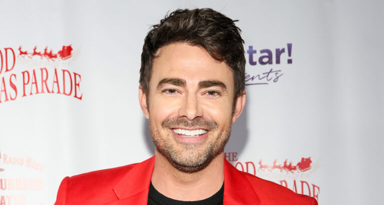 Jonathan Bennett Reveals If He Thinks His 'Mean Girls' Character Aaron Samuels Would Still Be With Lindsay Lohan's Cady Heron