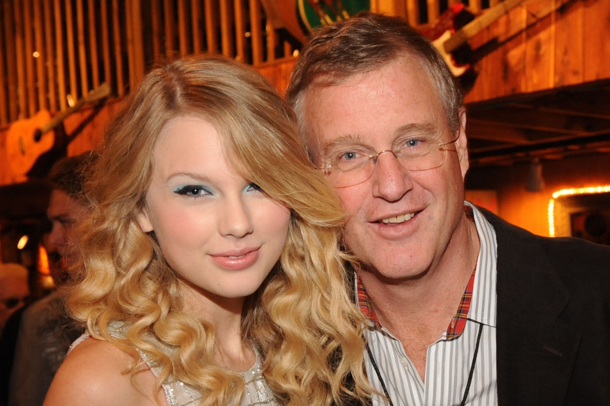 Taylor Swift's father Scott escapes charges after allegedly assaulting