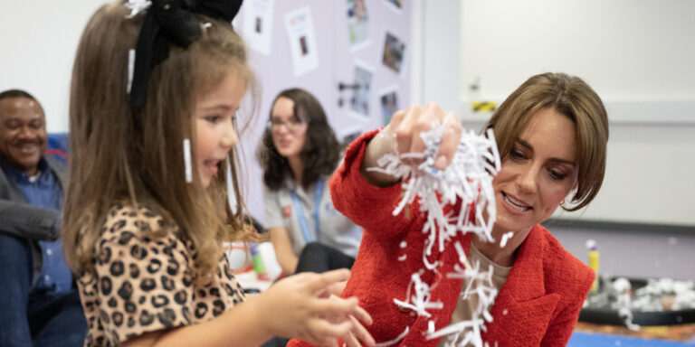 Kate Middleton has fun with shredded paper during a sensory class in Portage |  Kate Middleton, Princess Catherine, royalty |  Just Jared: Celebrity News and Gossip