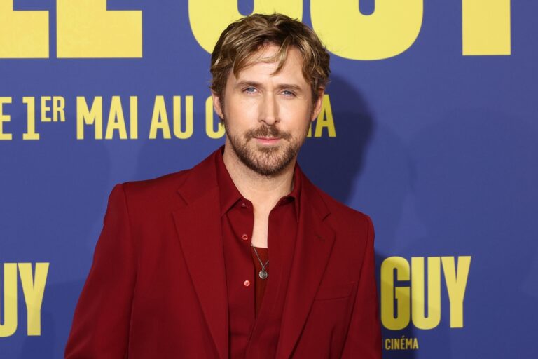 Ryan Gosling Makes Surprise Appearance in Universal Studios’ ‘Fall Guy’ Stunt Show