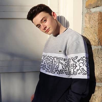 Noah Schnapp Bio, Age, Divorce, Nationality, Net Worth, Facts