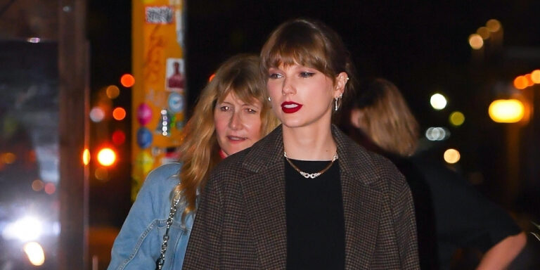 Taylor Swift joins Laura Dern, Greta Gerwig and Zoe Kravitz for dinner in New York |  Greta Gerwig, Laura Dern, Taylor Swift, Zoe Kravitz |  Just Jared: Celebrity News and Gossip